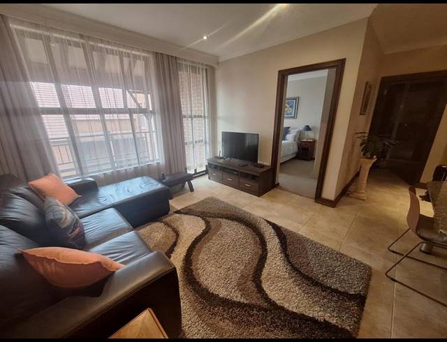 1 BEDROOM APARTMENT FOR SALE IN NEWLANDS